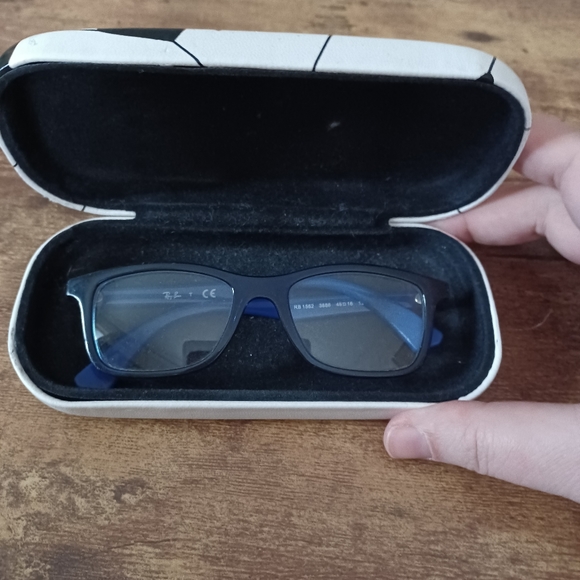 Boys Ray Bans RB 1562 3688 w/ soccer case - Picture 5 of 6